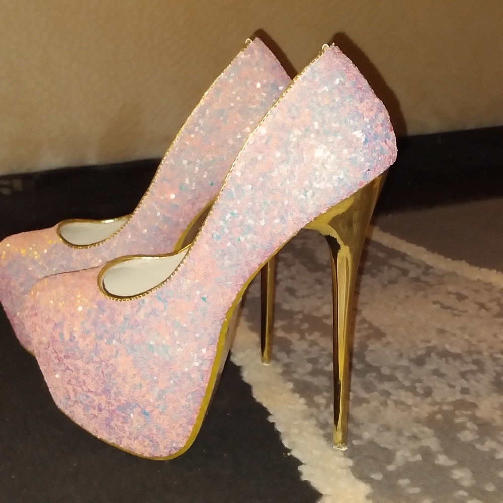 Beautiful super high heels size 8 (39)
